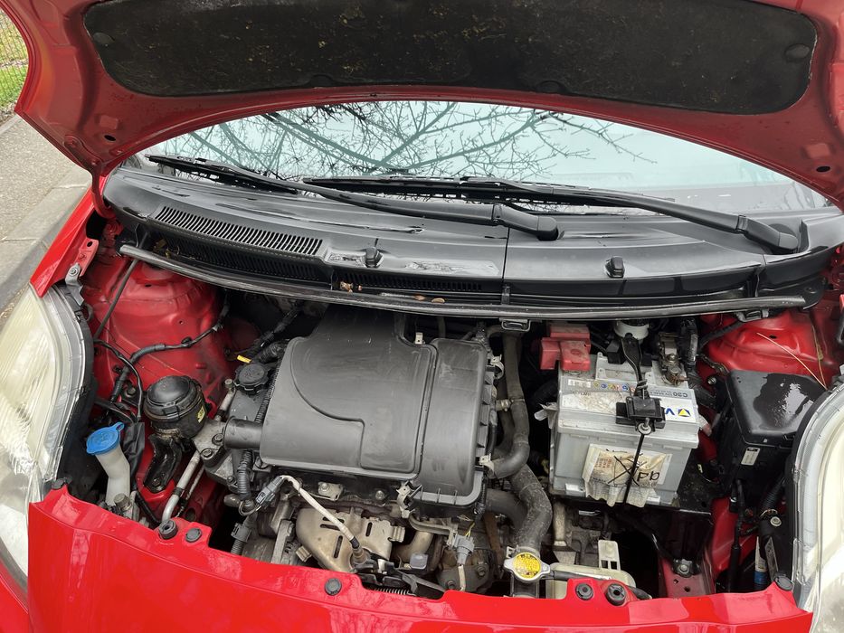 Toyota yaris noiembrie 2010