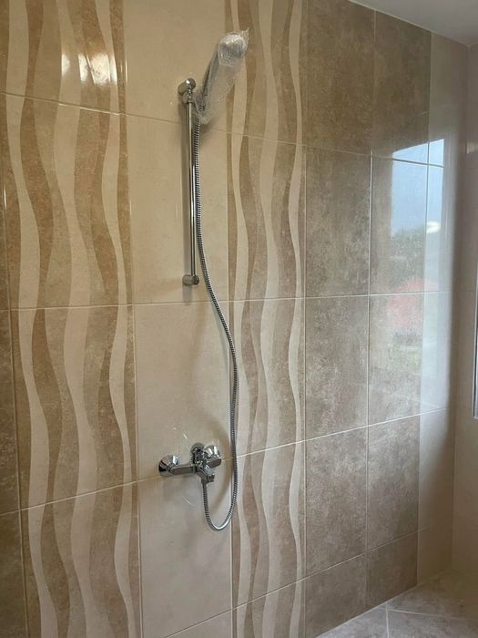 Дава се под наем Четиристаен апартамент в Велико Търново, Бузлуджа - 150 кв.м за 561 € - Снимка #10