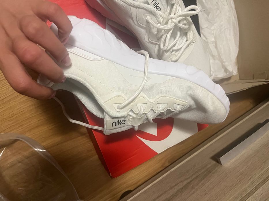 Маратонки Nike дамски