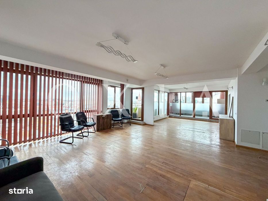 OX706 Penthouse pretabil pentru diferite activiitati — fotografia 1