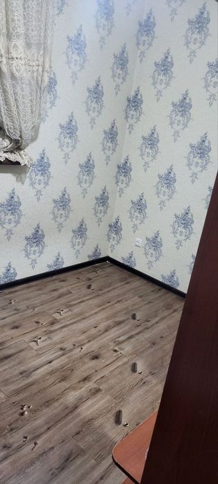 Mirzo Ulug'bek tumani. Qorasuv 6. Avayhon bozor oldida.