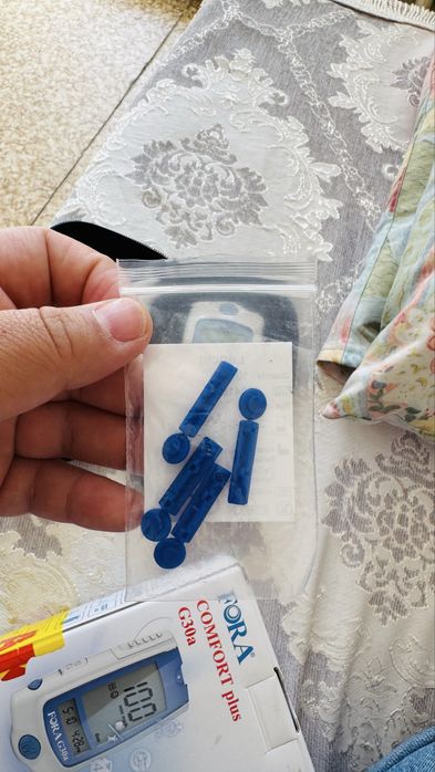 Продам глюкометр