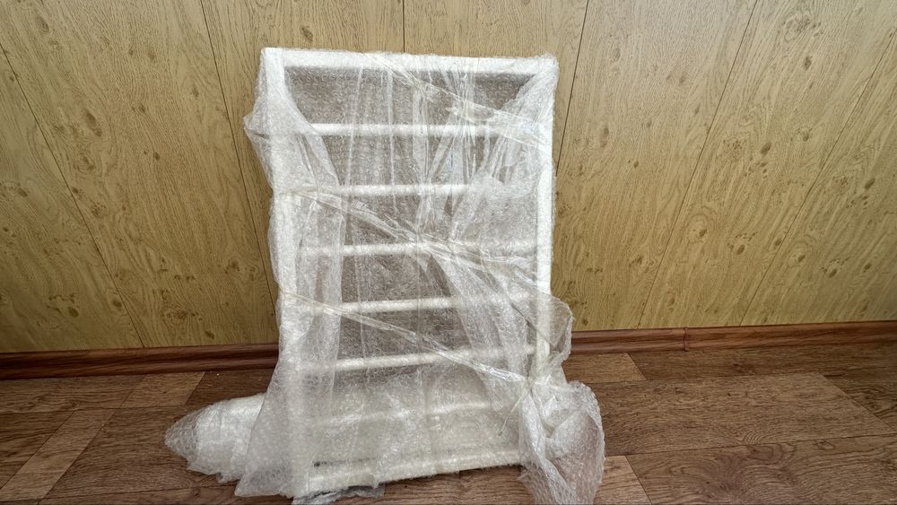 Детская кровать и новый