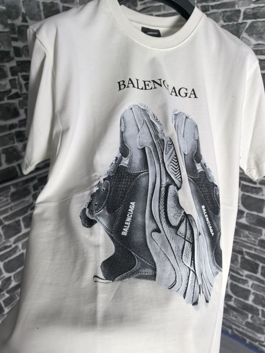 Balenciaga тениска високо качество