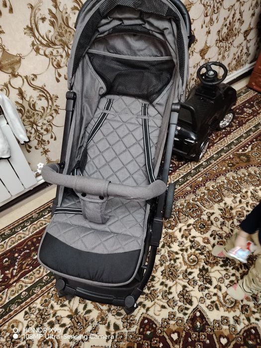 Детская коляска в отличном состоянии