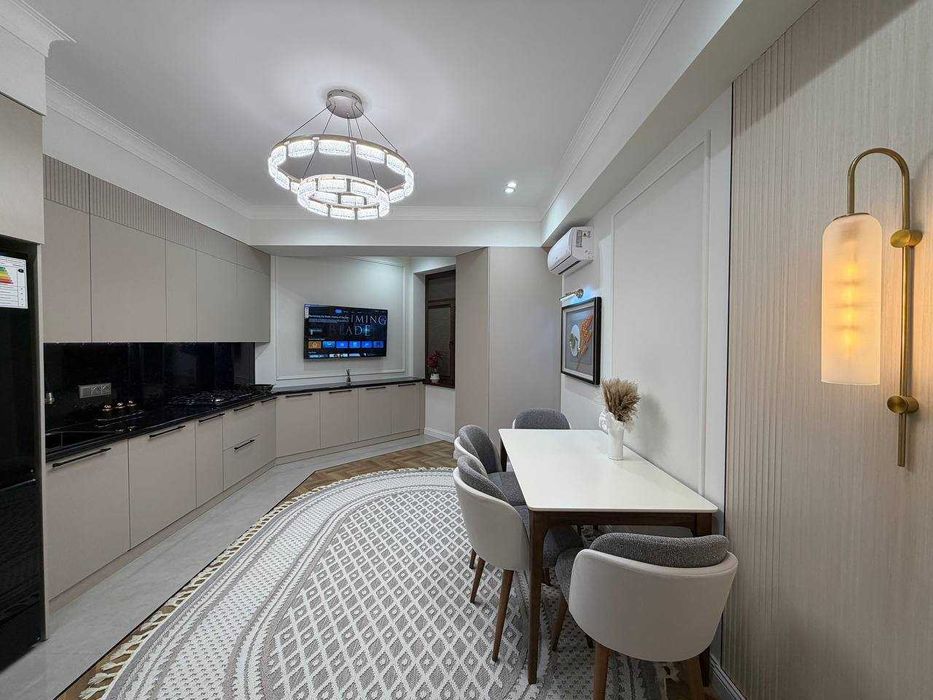 Продается Квартира!4х комн,108м2|8-роддом, гостиница Courtyard США