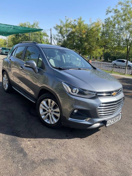 Tracker 1 premier sotiladi