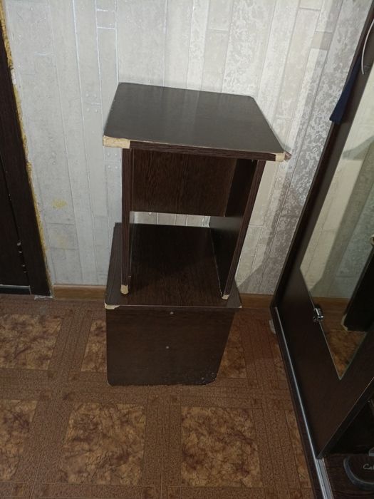 Продам табуретки 1 ш 1000т