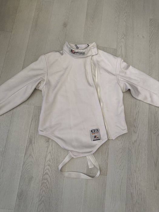 Продам форму для фехтования