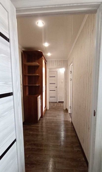 Продам 2 комн.кв. в 20 мкрн.