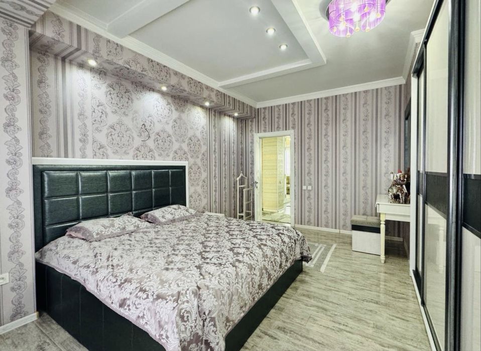 Продается ЖК Новый Век Алайский 3/4/8 с ремонтом 118м2