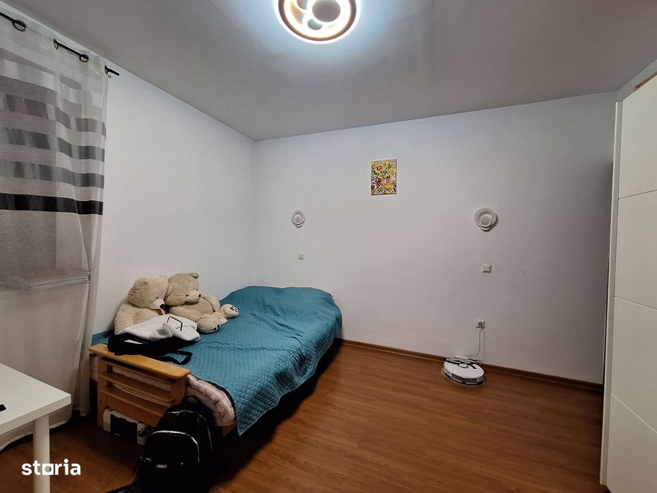 Apartament cu 3 camere, 78 mp, balcon, zona Stadionului