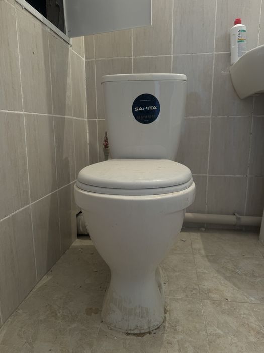 Унитаз новый