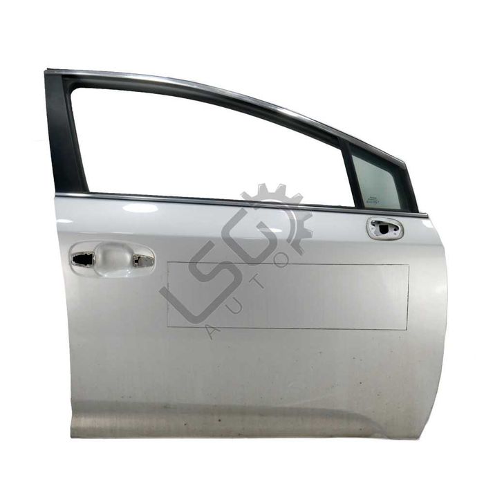 Предна дясна врата Toyota Avensis III 2009-2015 ID:145903