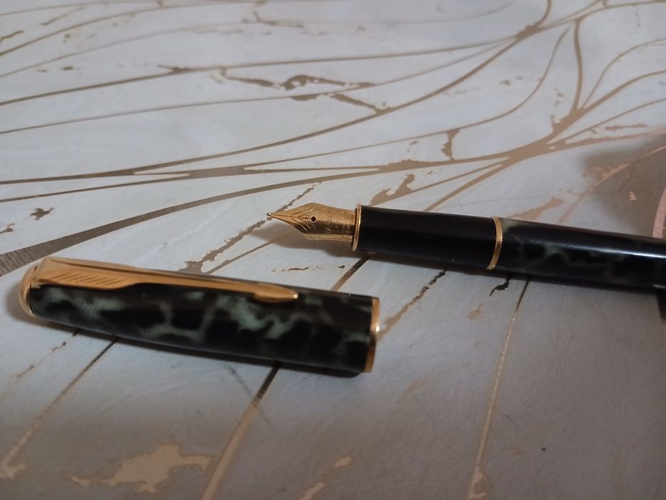 Parker Sonnet — 18K 750 oltin patli ruchka

Sotiladi: Parker Sonnet si