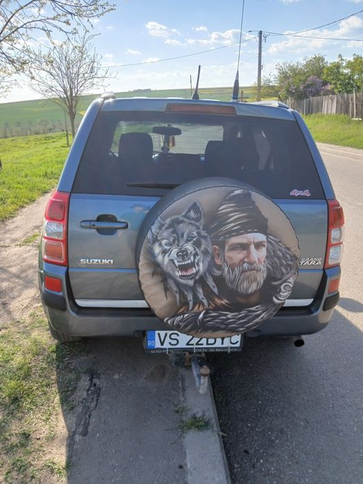 Se vinde Suzuki grand vitara 2006,213000