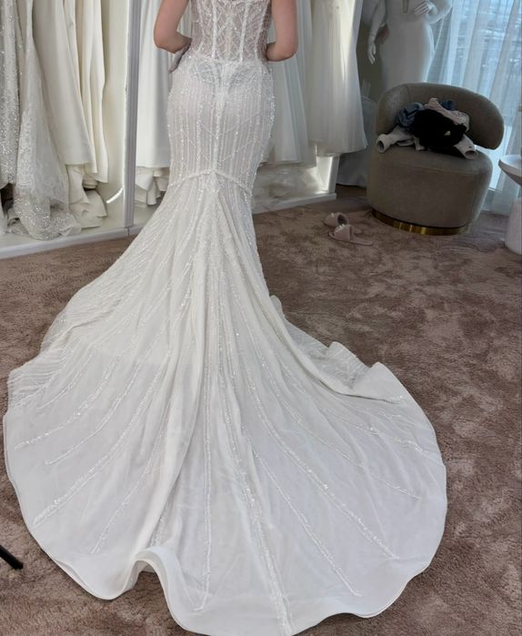 Vand rochie de mireasa Royals