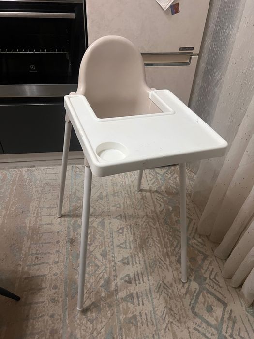 Столик для кормления