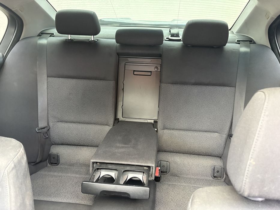 BMW seria 3 E90 320d