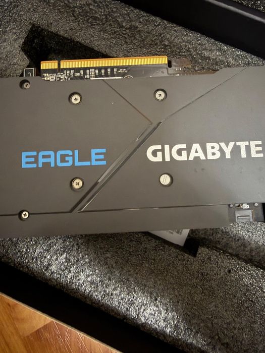 Placa video Gigabyte Eagle Rx6600 8Gb 3XFan