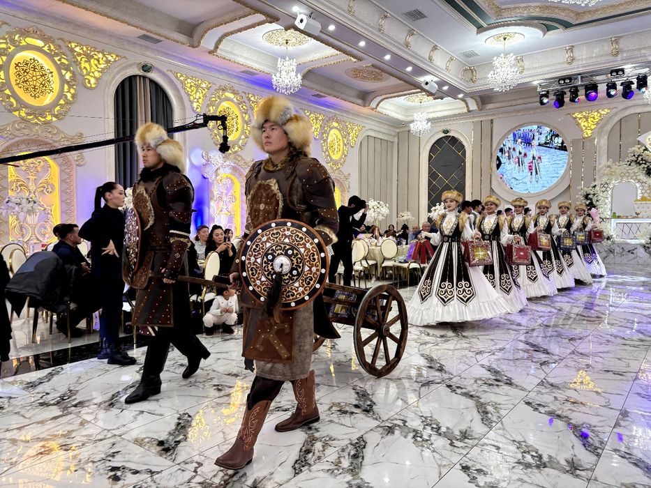 Тойбастар ерекше шығару. Алматы қ