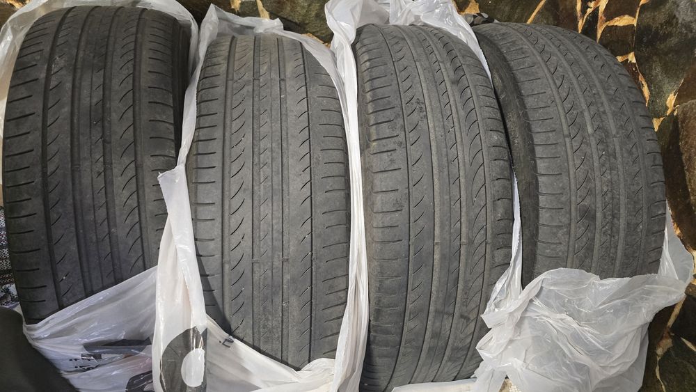 Vand 4 anvelope pirelli 235 60 R18