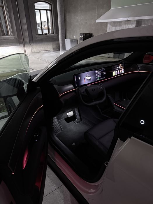 Geely Robocar 01 780km zapas xod