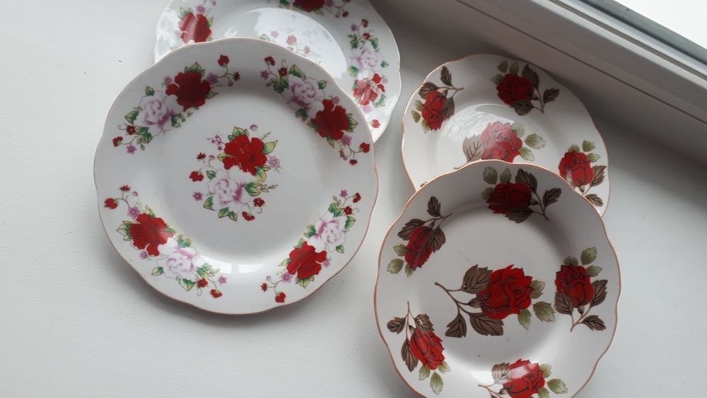 Продам новые тарелки