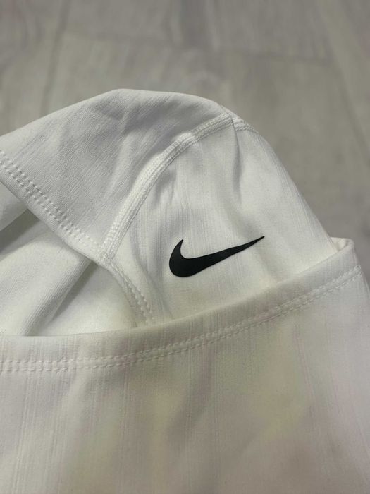 Бяла маска Nike Pro Therma Fit Hyperwarm