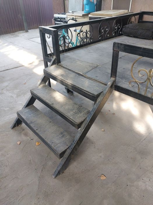 Продам металлический тапчан