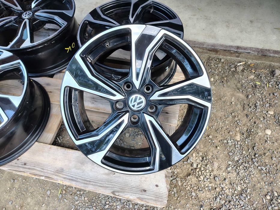 4бр.Алуминиеви джанти 17ки за VW 5x112 7j et45