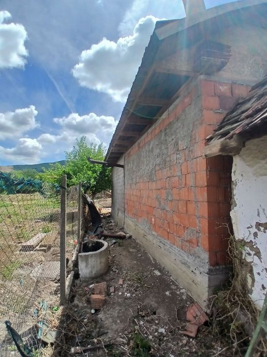 Casa de vanzare an jud arad șiria