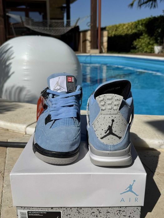 Jordan 4 UNC Мъжки Кецове 44 EUR + Кутия Нови