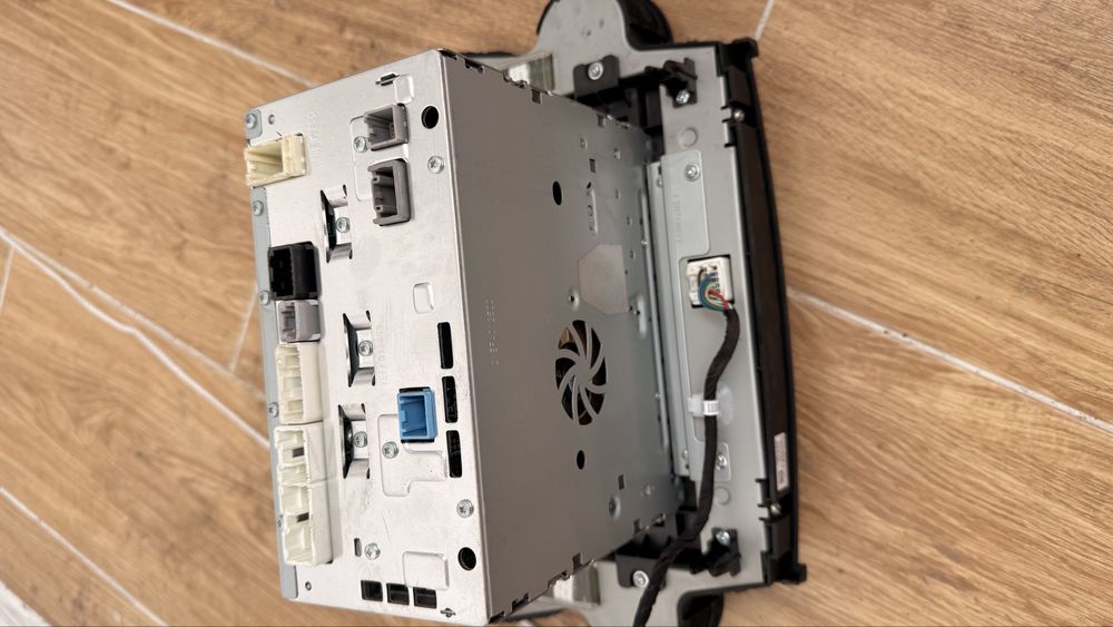 Магнитола оригинал Panasonic.