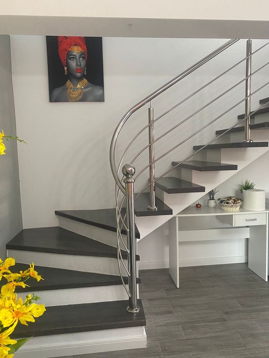 Confecții metalice. Porți,balustrade,copertine din inox și fier forjat