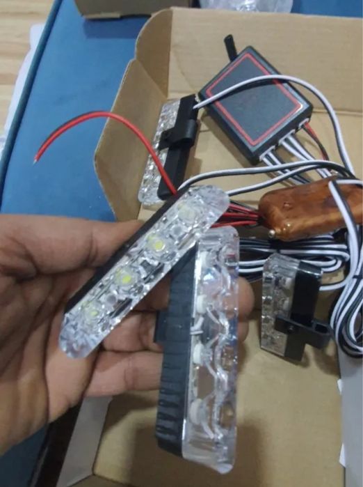 Stroboscoape rosu albastru