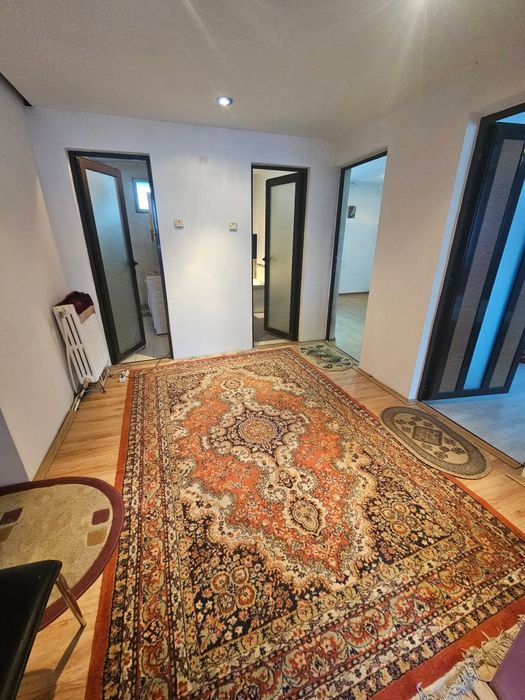 Vând/schimb  apartament 3 camere 71mp bl.S9 Mărăței lângă ASIROM și Școala NR.2  zonă liniștită ,68.000  euro