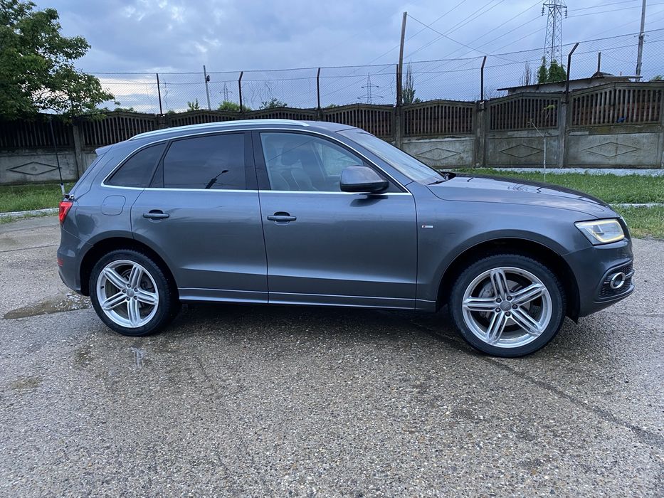 Vand sau schimb Audi q5 2013 automat
