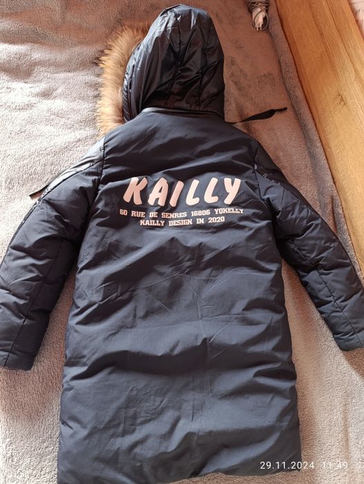 Зимний пуховик на девочку