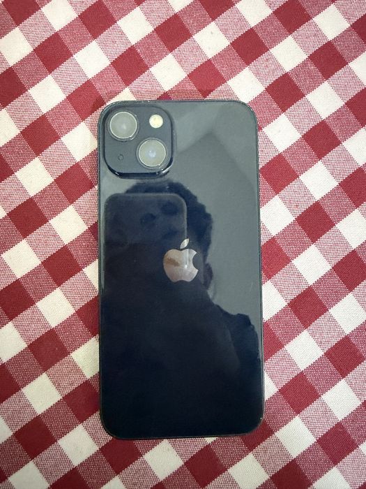 Продам Iphone 13 256gb