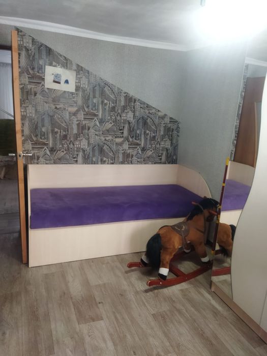 Поклейка обоев качественно