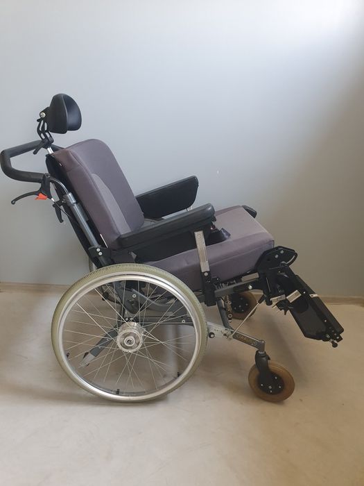 Fotoliu rulant/Carucior multifunctional-persoane cu dizabilitati 175kg