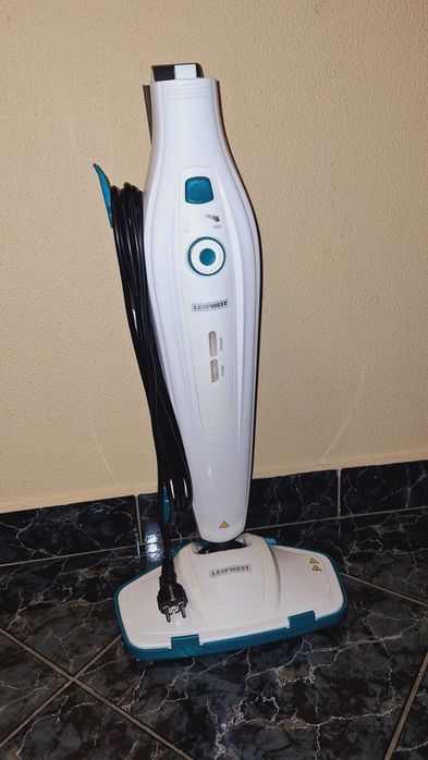 Aparat de curățat cu aburi Leifheit