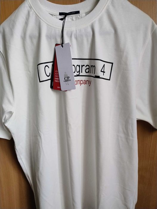 Vând tricou Cp Company nou