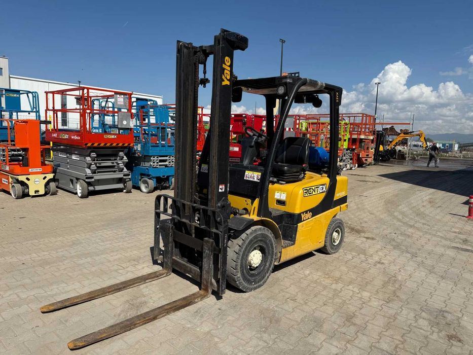 Мотокар Yale GLP25VX