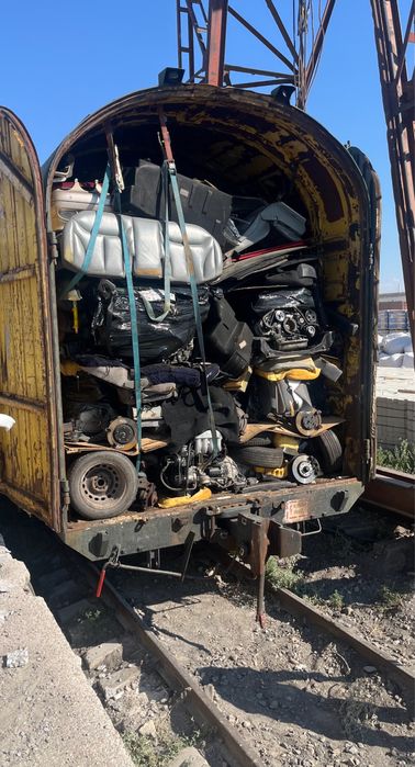 Запчасть Мерседес 210 124