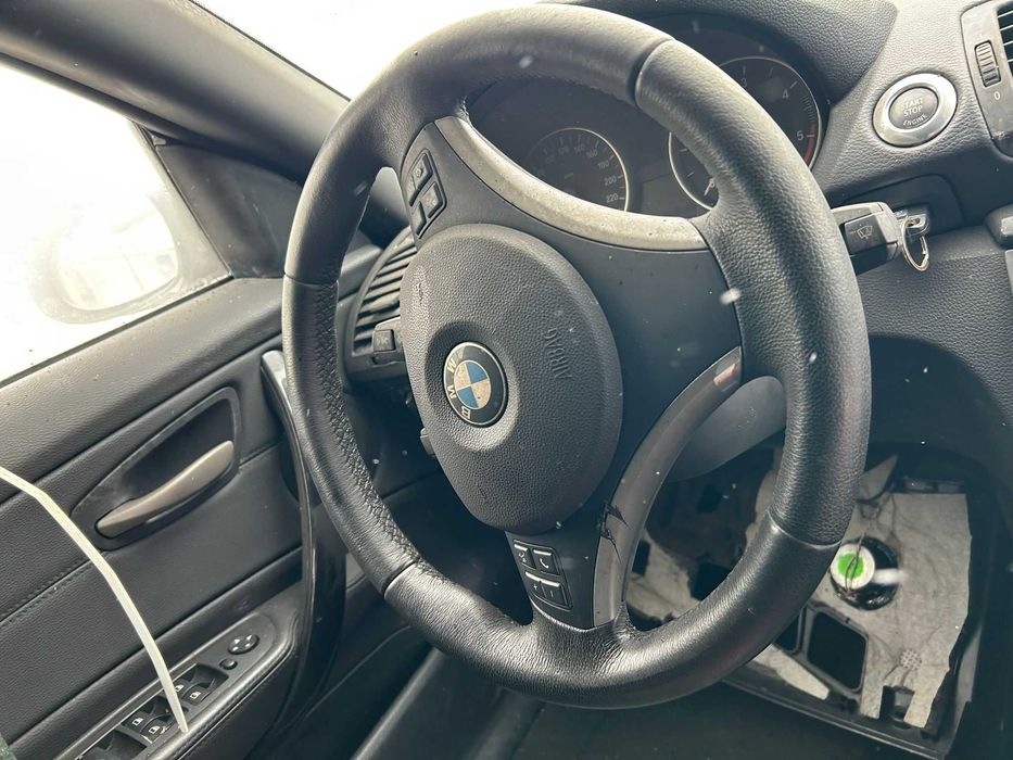 Bmw Seria 1 Cabrio Avariat Motor 2.0 Euro 5 / Acte Germania/160.000 km