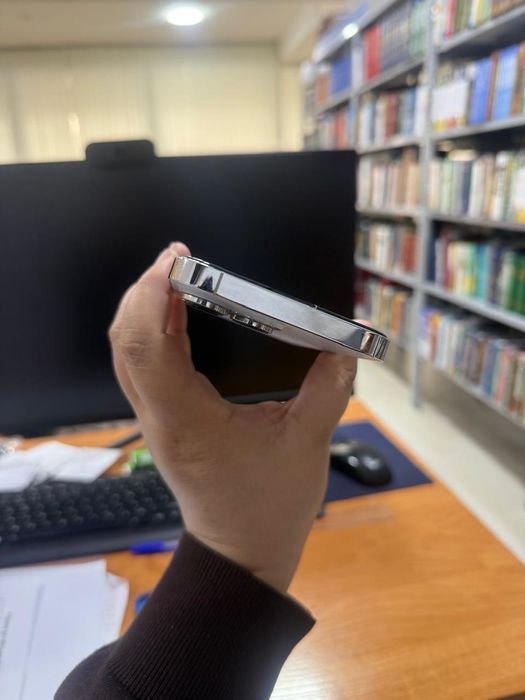 Айфон 14 Про Макс в идеальном состоянии