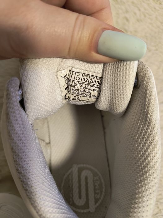 Adidași Sketchers gama Remix. Cu luminițe ce se aprind disco. Măr 32