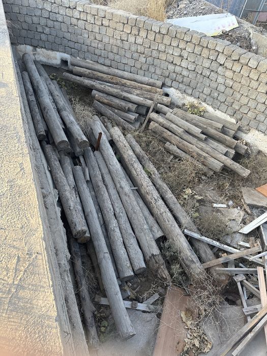 Отын, дрова.